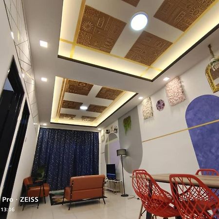Ifloral Ch1 Apartment Тана Рата Екстериор снимка